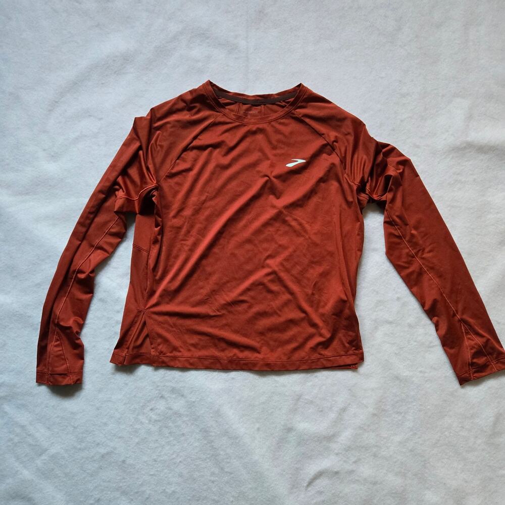 Brooks Women’s Sprint Free Running Shirt, Long Sleeve thumbholes, Odor Control M